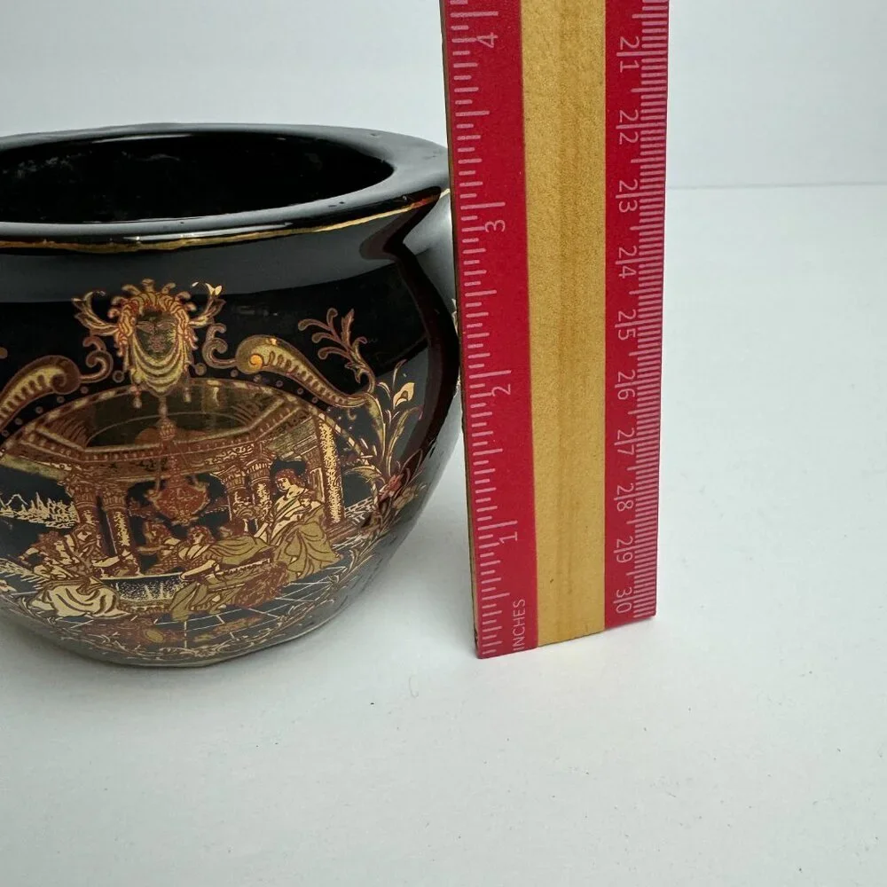 Vintage Mid 20th Century Chinese Black and Gold Vase Pot